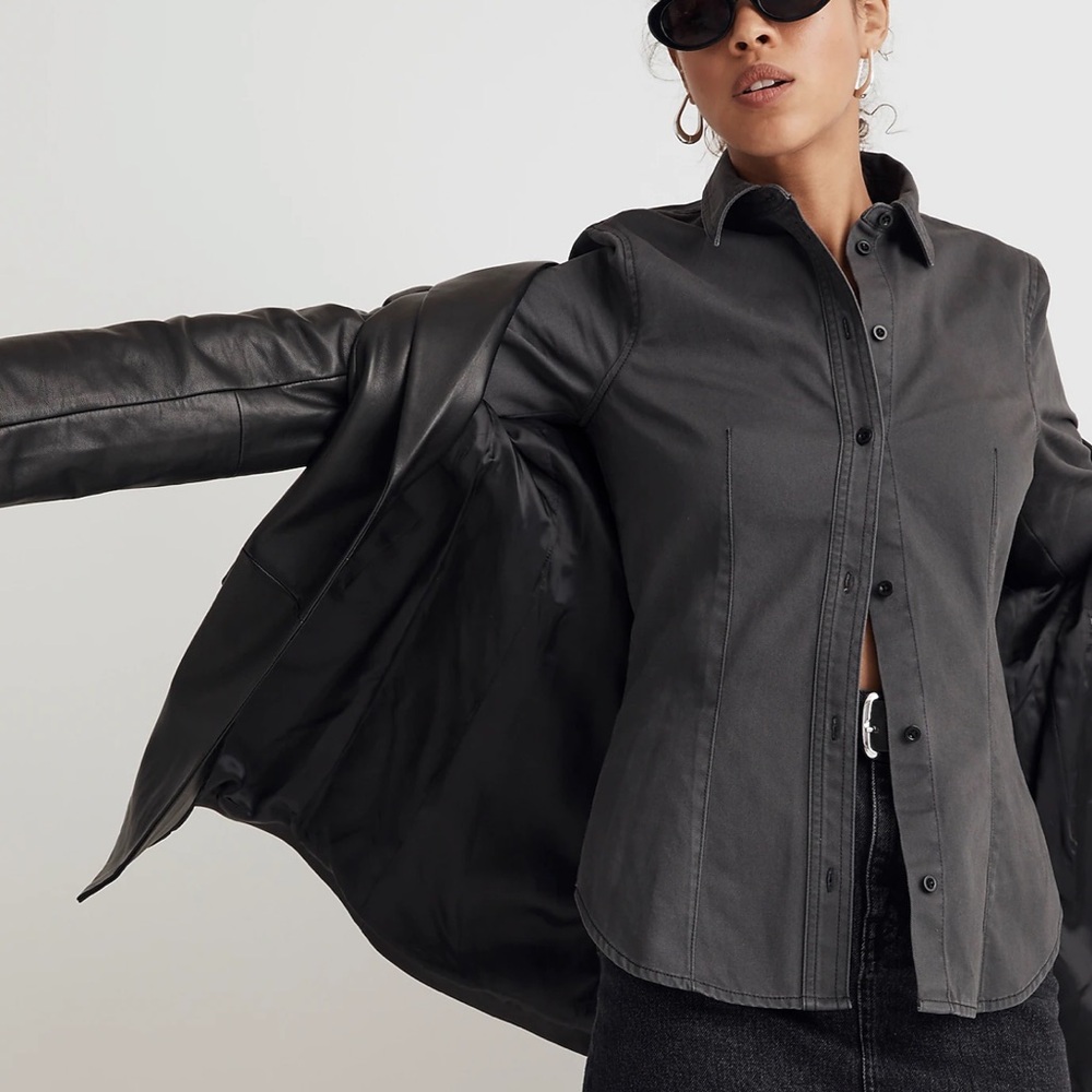 NEW: Madewell Darted Button-Up Shirt in (Re)generative Chino